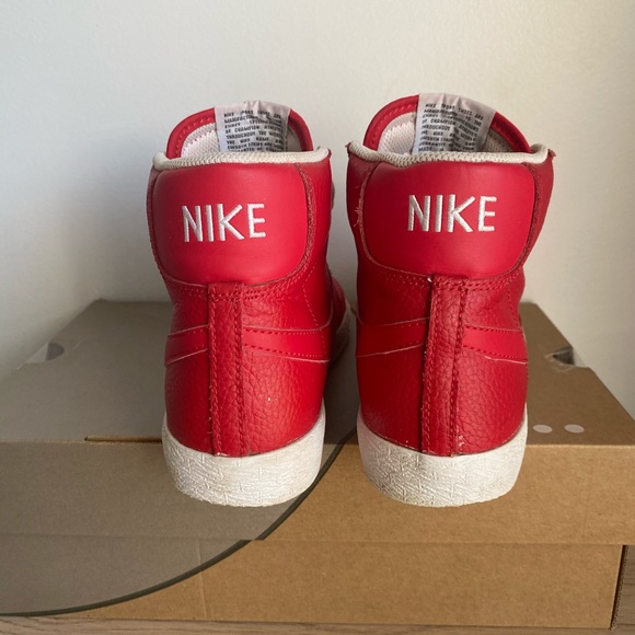 Nike Blazer Red/White - SZ 6.5 Y- 8 W - Picture 6 of 14